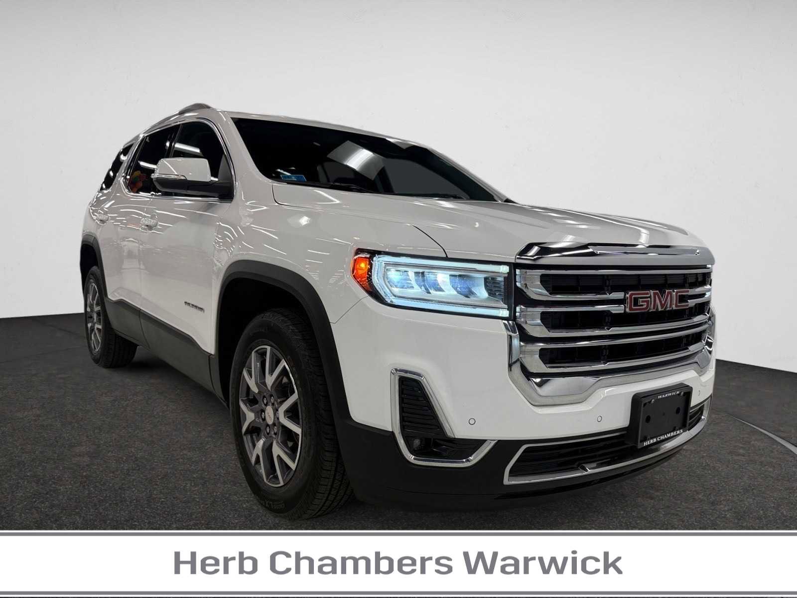 Used 2023 GMC Acadia SLT w/ Preferred Package