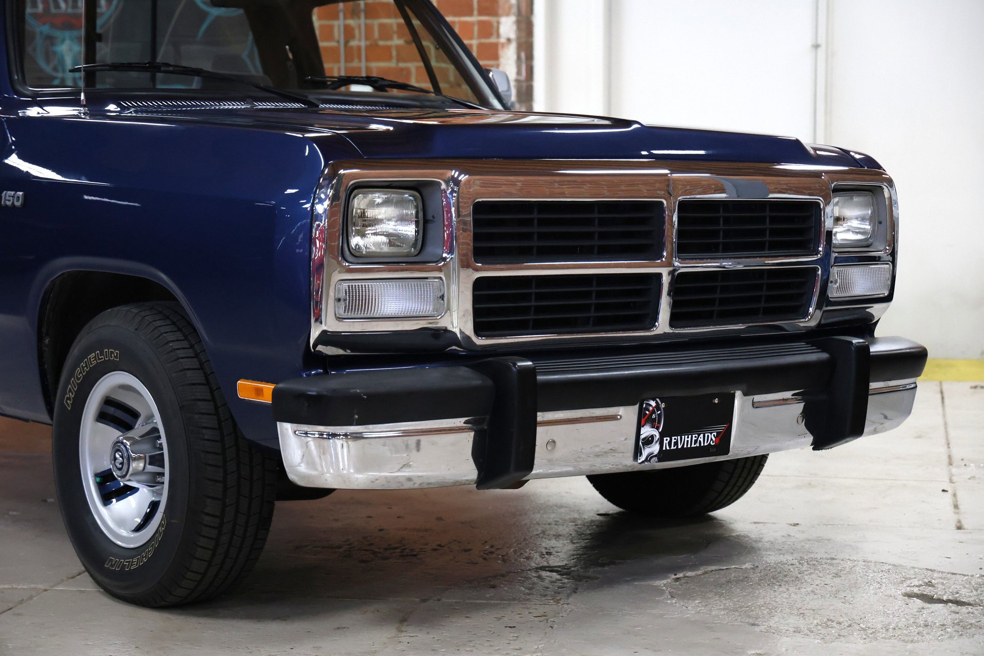 Used 1992 Dodge D/W Truck 150 image 9