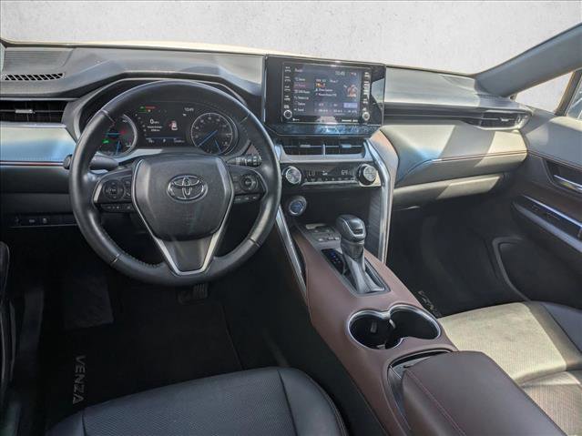 Used 2021 Toyota Venza XLE w/ Softex Package AWD/4WD image 15