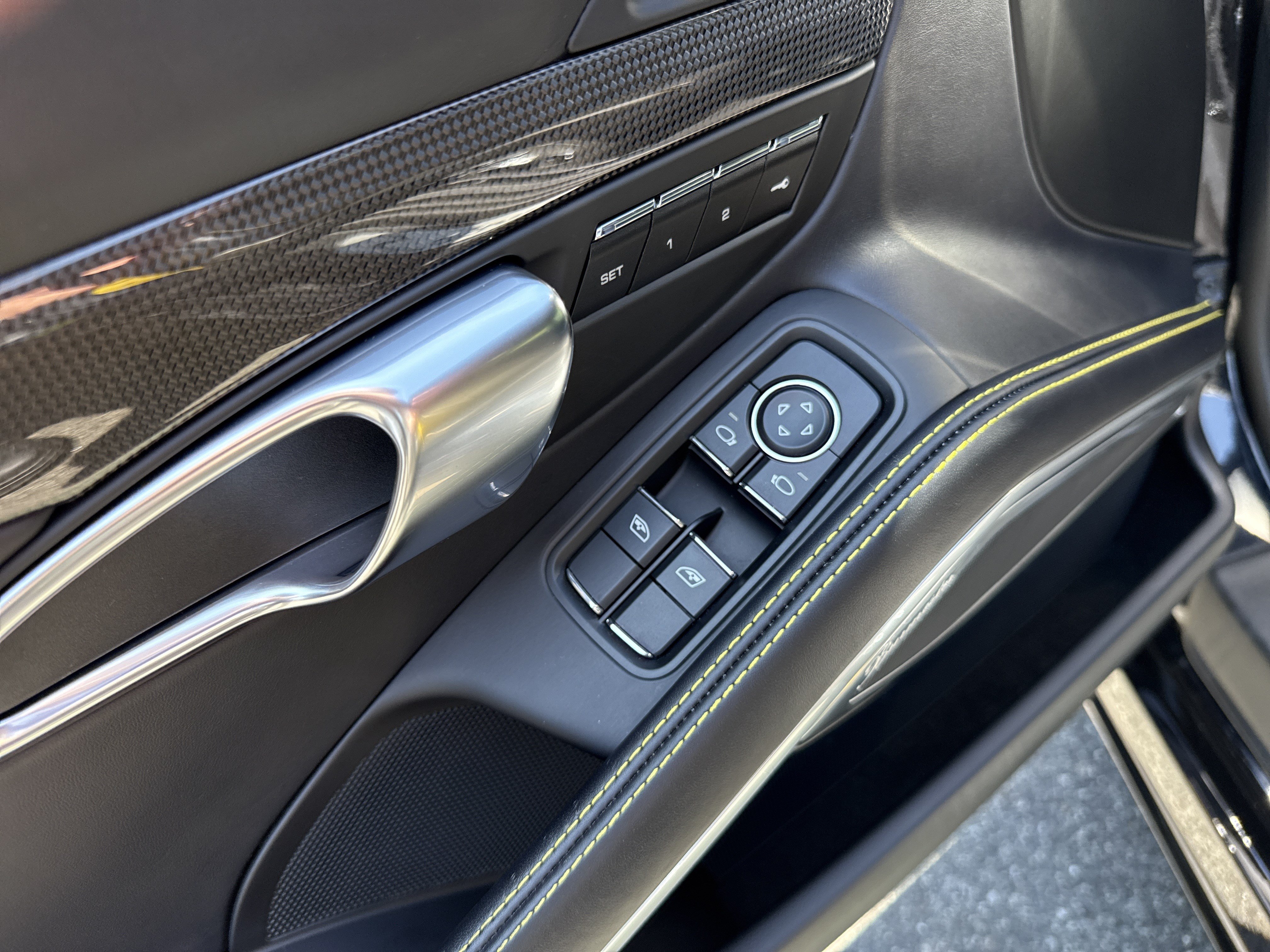 Used 2019 Porsche 911 Turbo AWD/4WD image 12