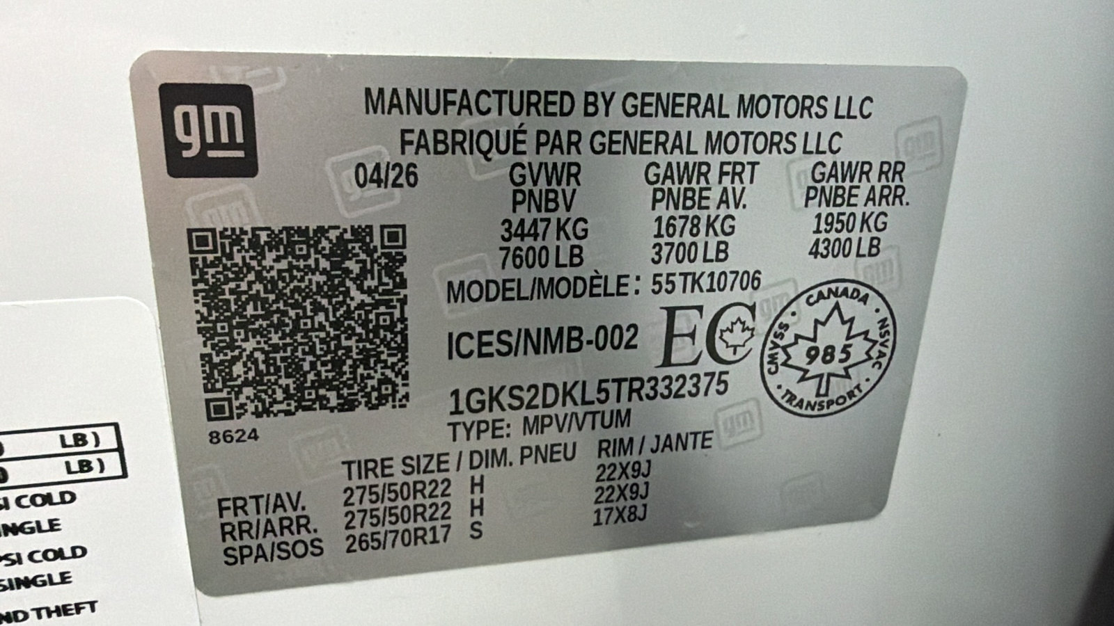 Used 2026 GMC Yukon Denali w/ Sun & Power Step Package AWD/4WD image 38