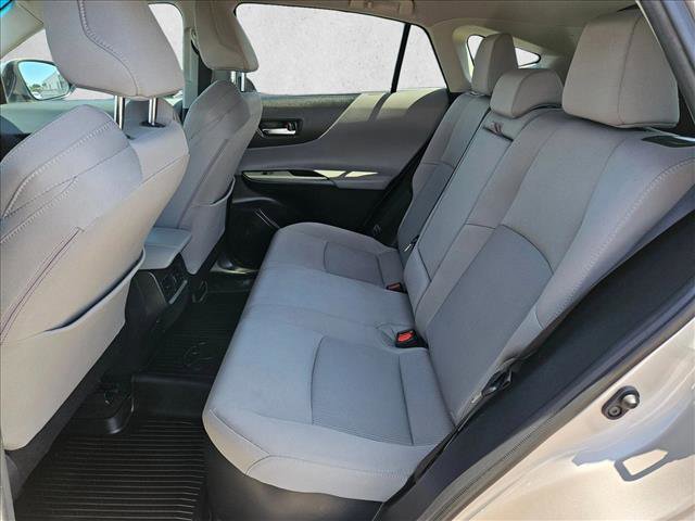 Used 2023 Toyota Venza LE AWD/4WD image 22