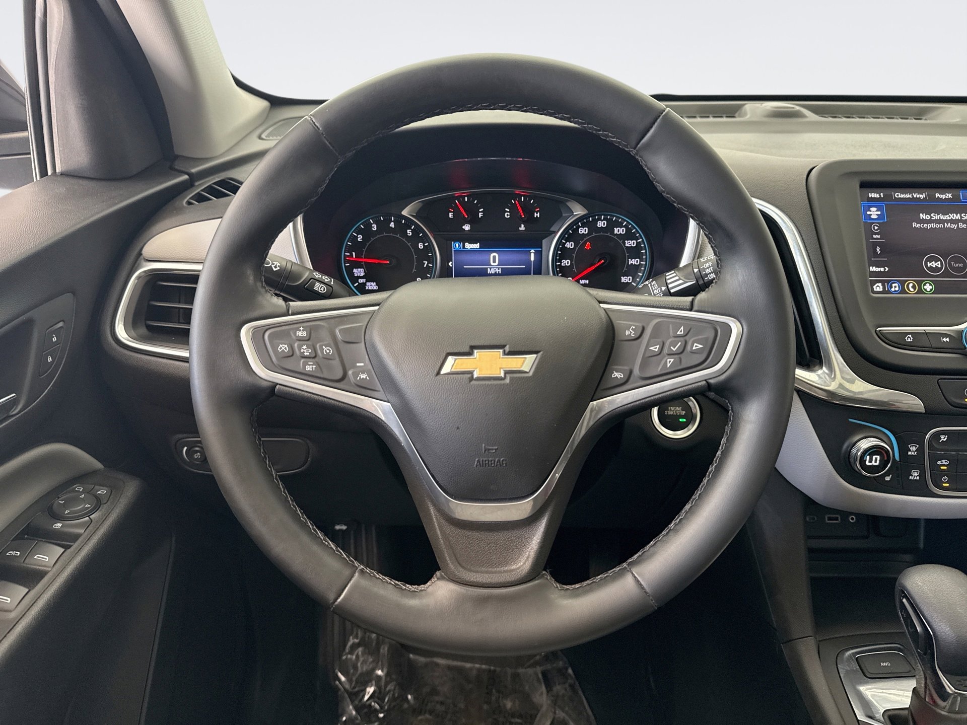 Used 2023 Chevrolet Equinox LT AWD/4WD image 12