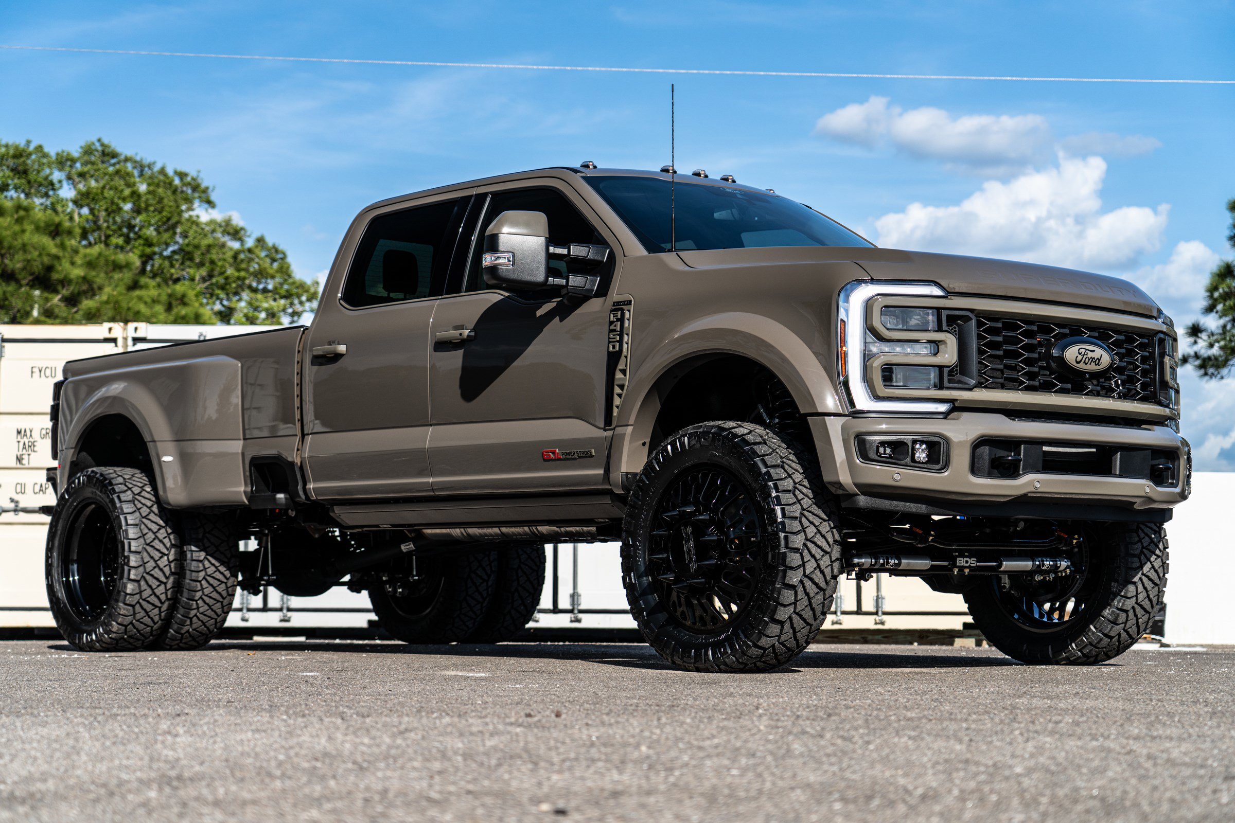 New 2026 Ford F450 Platinum w/ Platinum Plus Package AWD/4WD image 10