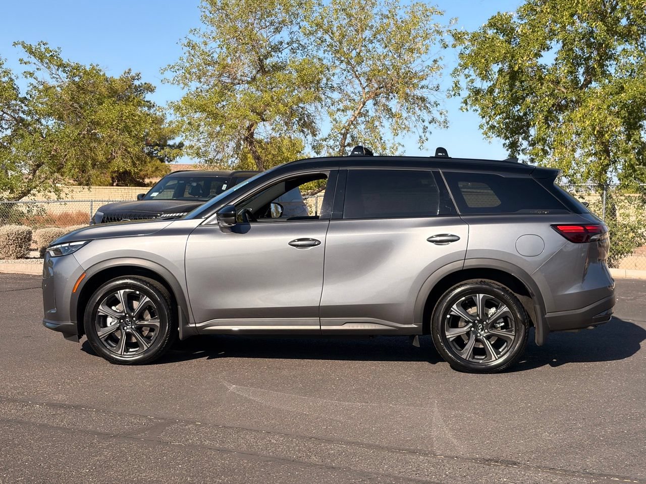 Certified 2026 INFINITI QX60 Autograph w/ Dark Cargo Package AWD/4WD image 3
