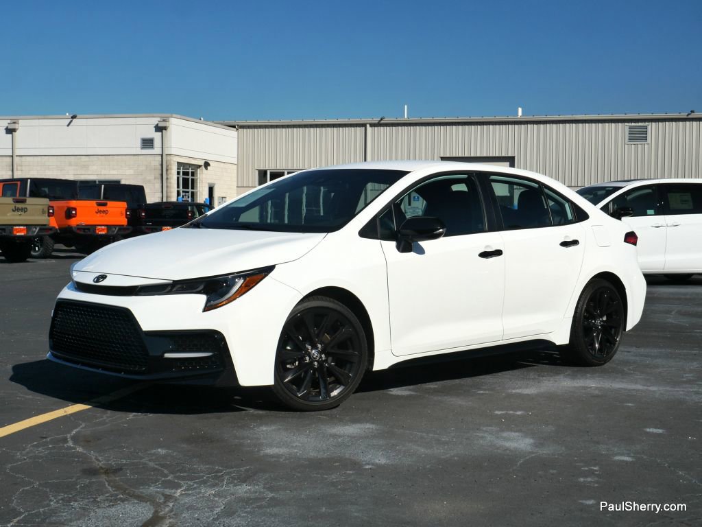 Used 2022 Toyota Corolla SE image 7