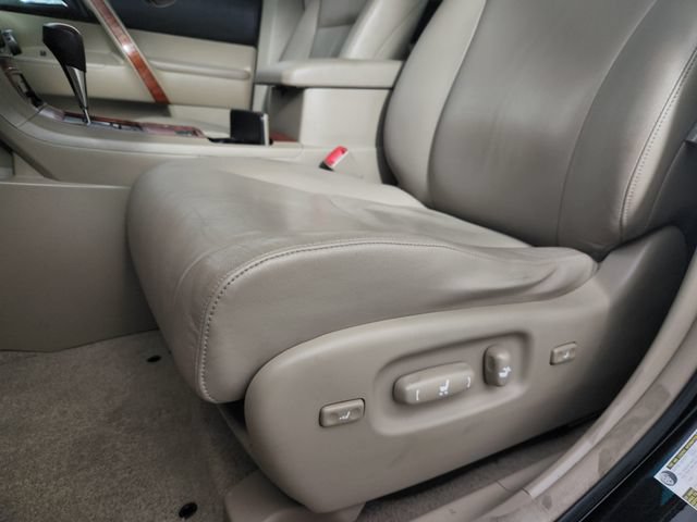 Used 2010 Toyota Highlander Limited w/ Extra Value Pkg 8 AWD/4WD image 12