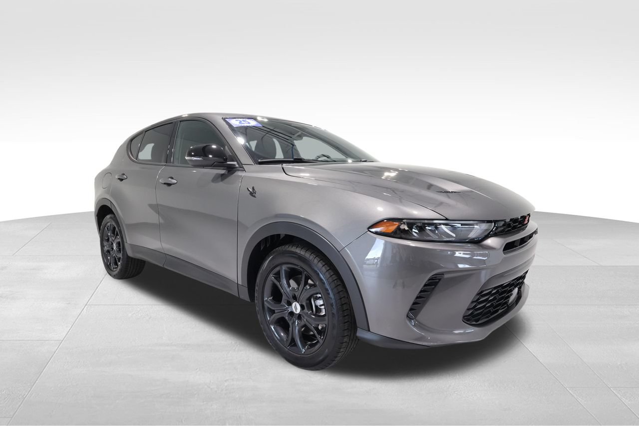 Used 2025 Dodge Hornet GT w/ GT Blacktop Package AWD/4WD image 6