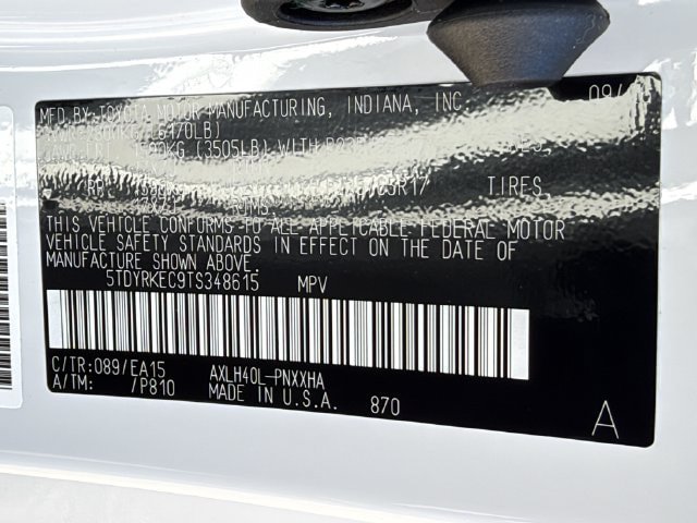 New 2026 Toyota Sienna XLE FWD image 28