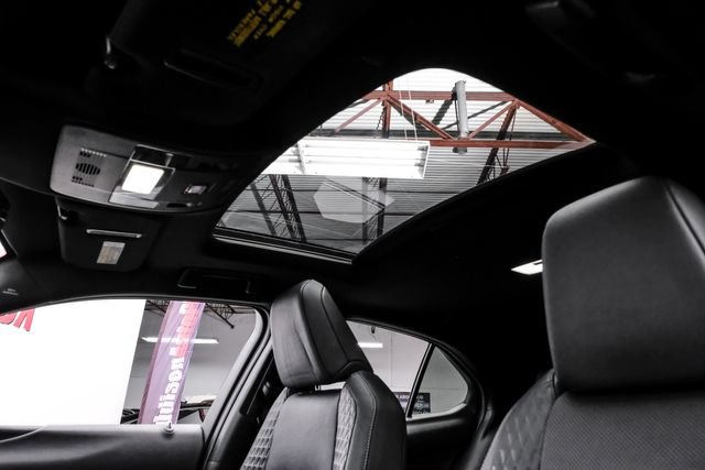 Used 2019 Lexus UX 200 w/ Premium Package FWD image 5