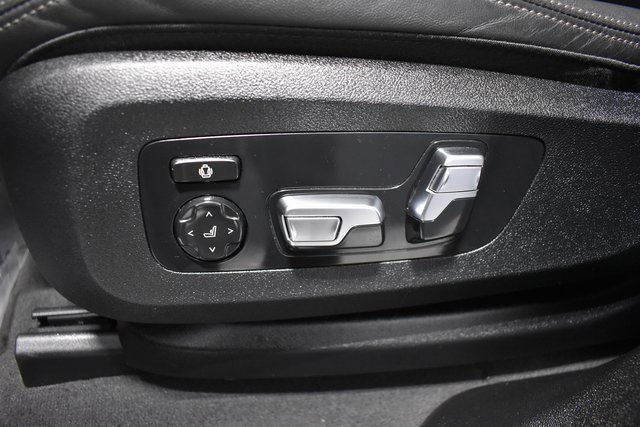 Used 2025 BMW X6 xDrive40i image 18