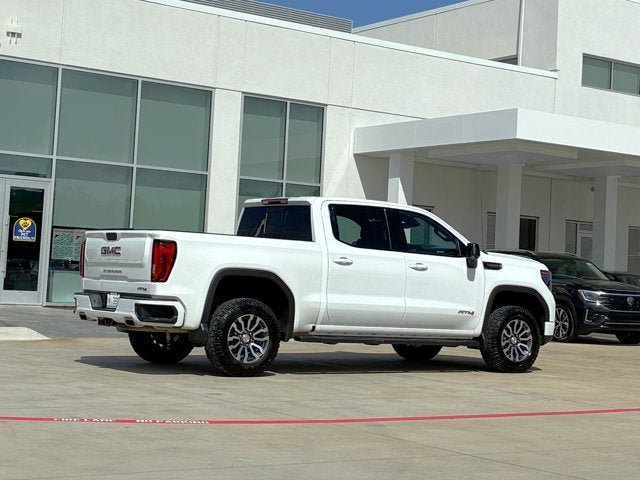 Used 2023 GMC Sierra 1500 AT4 w/ AT4 Preferred Package AWD/4WD image 8