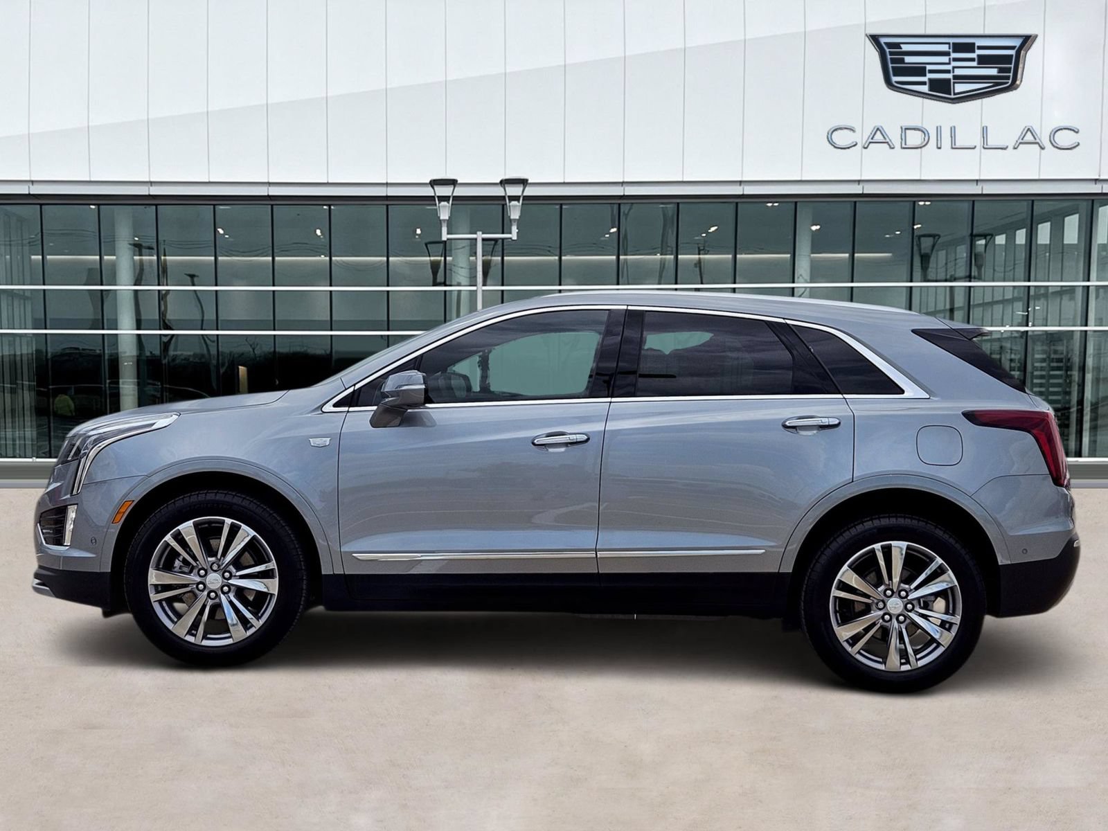 New 2026 Cadillac XT5 Premium Luxury w/ Driver Assist Package FWD image 3