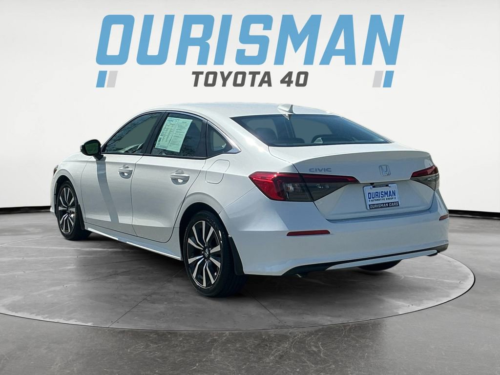 Used 2024 Honda Civic EX image 5