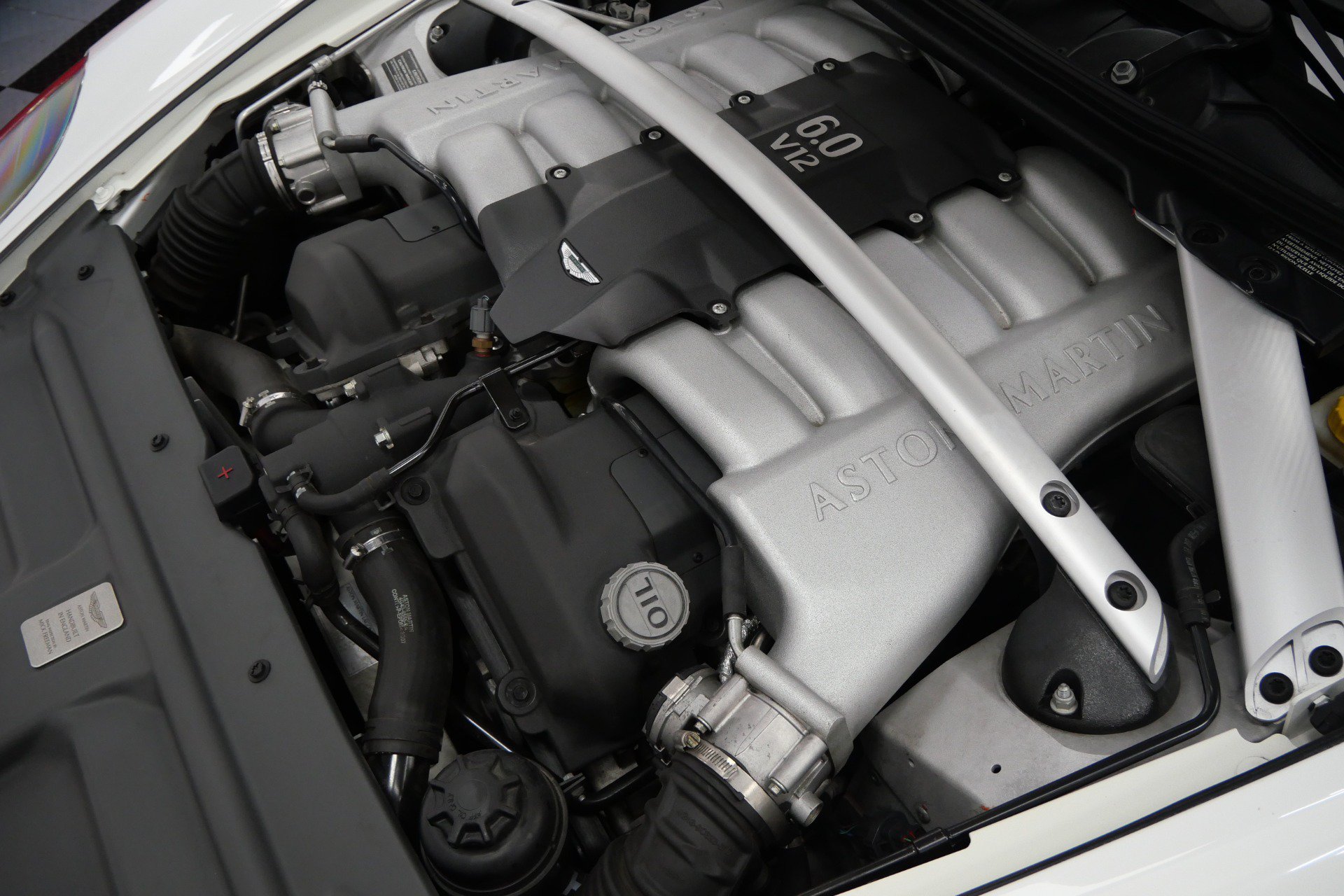 Used 2008 Aston Martin DB9 Volante RWD image 43