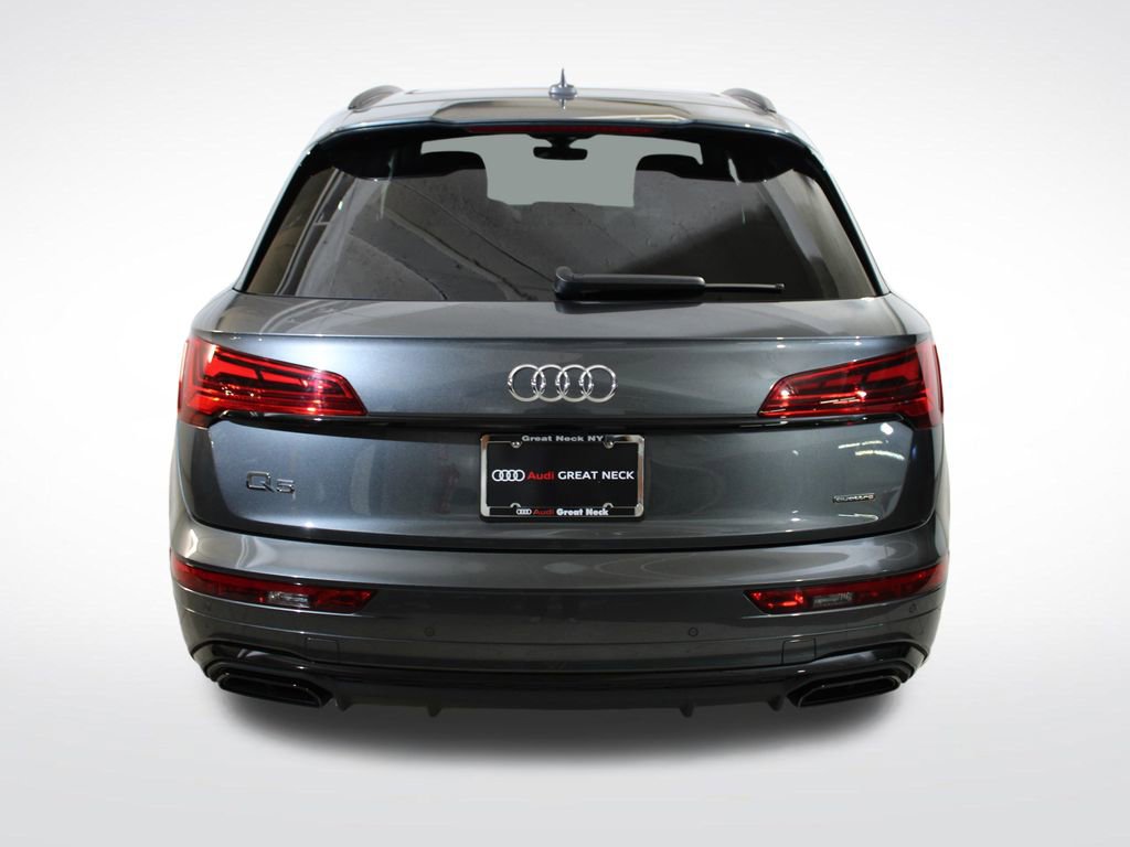 Certified 2025 Audi Q5 2.0T Premium w/ Convenience Plus Package image 23