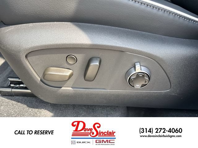 New 2026 Buick Enclave Avenir w/ Super Cruise Package FWD image 12