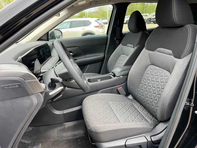 Used 2026 Nissan Kicks SV w/ Cold Weather Package AWD/4WD image 4