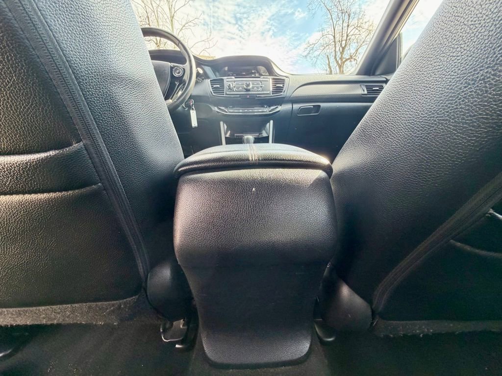 Used 2017 Honda Accord Sport Special Edition image 13