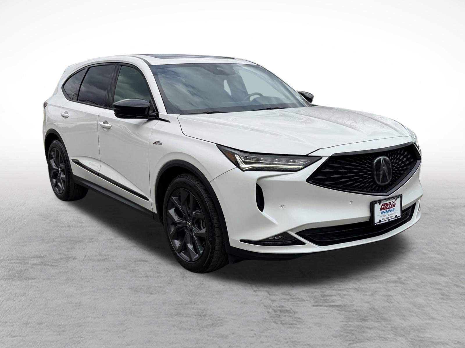 Used 2023 Acura MDX A-Spec image 3