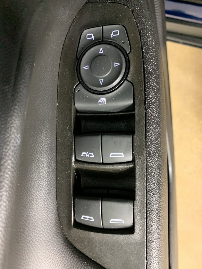 Used 2022 Chevrolet Equinox LT image 18