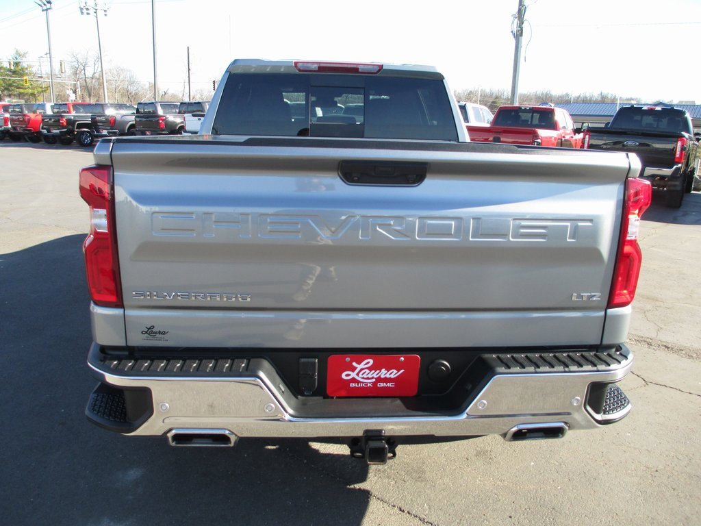 Used 2023 Chevrolet Silverado 1500 LTZ w/ LTZ Convenience Package II image 7