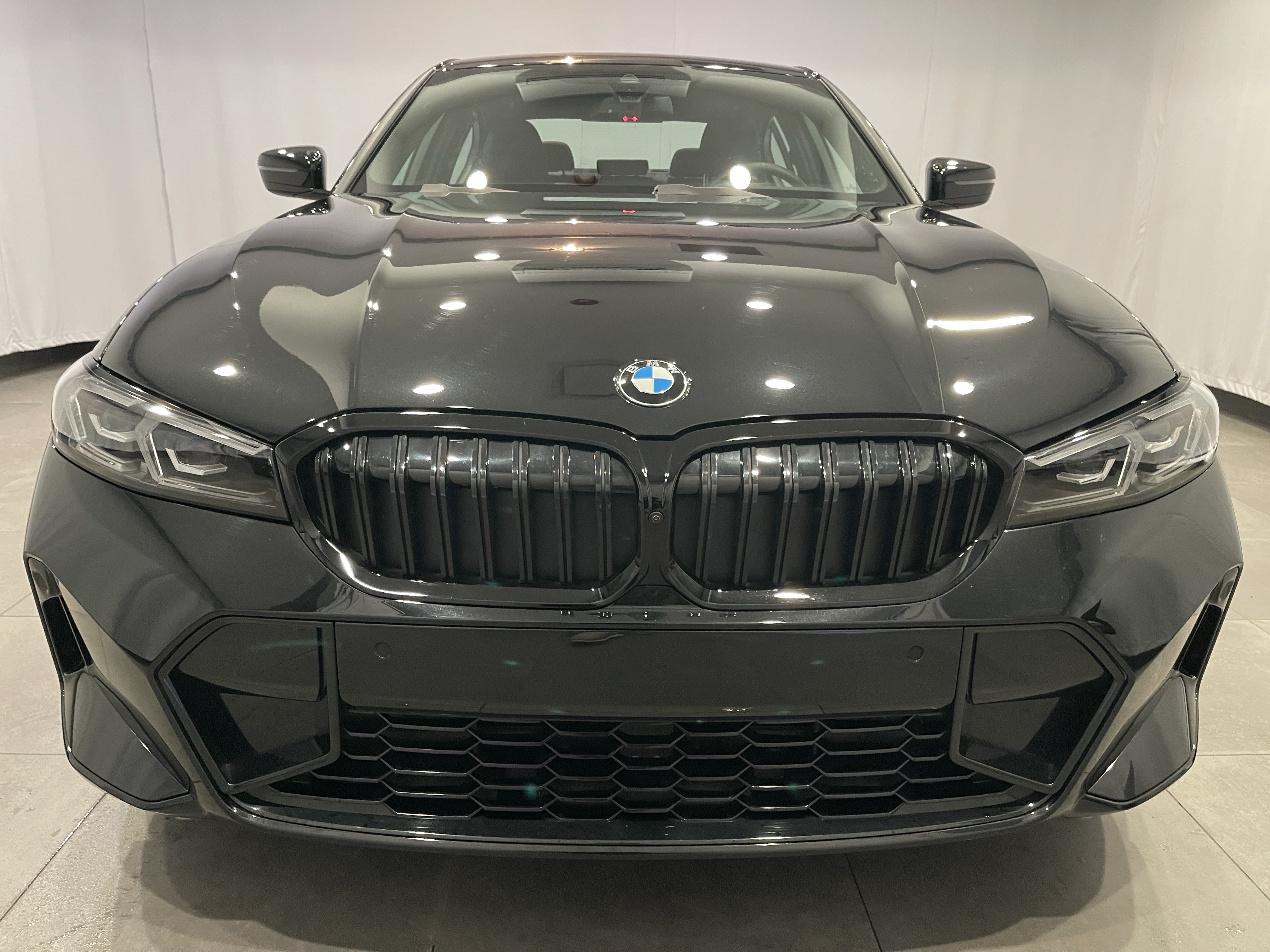 Used 2026 BMW 330i xDrive Sedan w/ M Sport Package AWD/4WD image 2