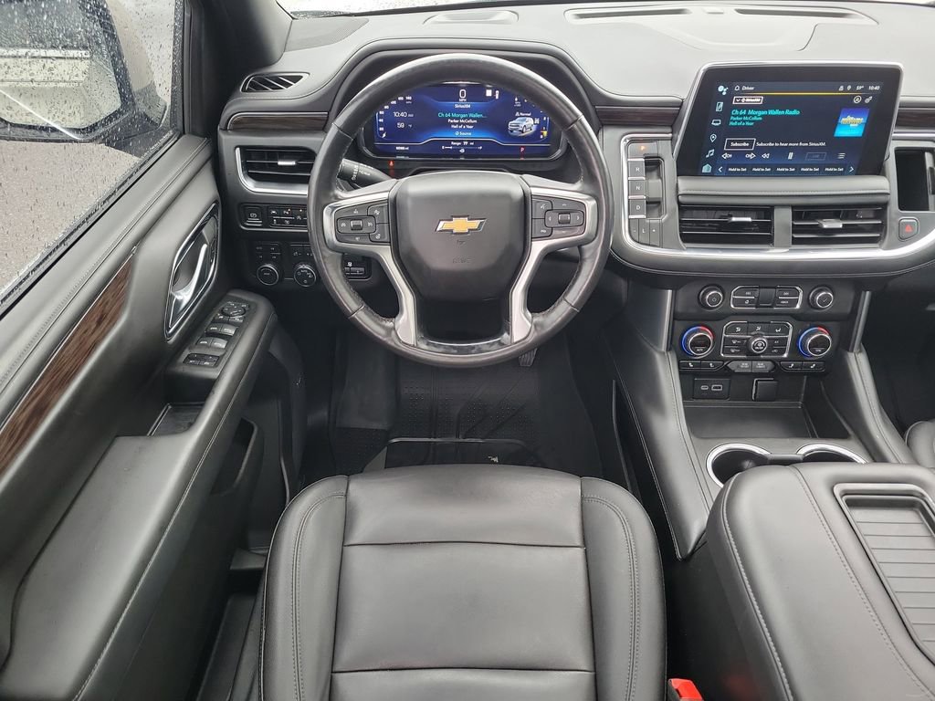 Used 2022 Chevrolet Tahoe LT w/ Luxury Package AWD/4WD image 16