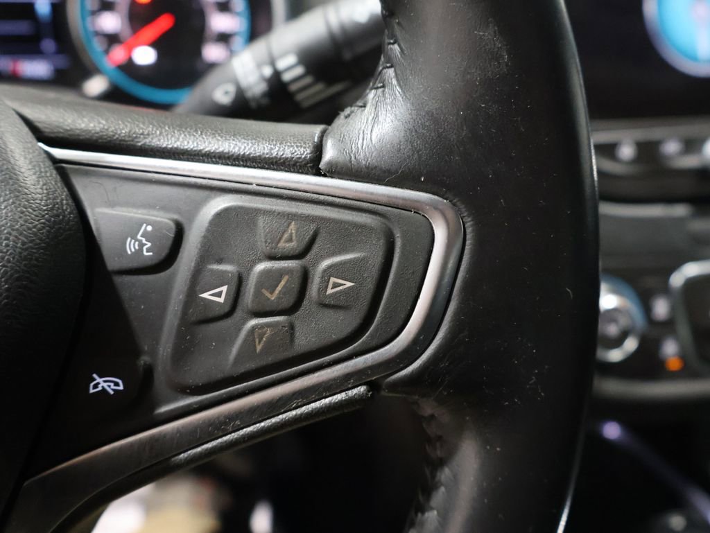 Used 2018 Chevrolet Malibu LT image 35