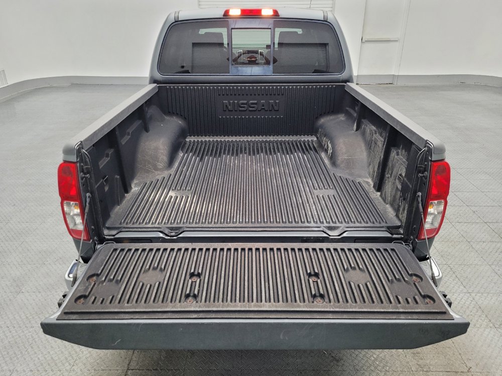 Used 2017 Nissan Frontier SV image 29