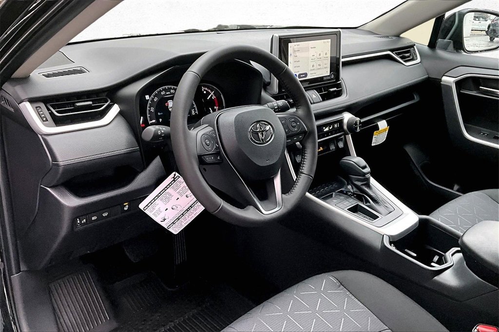 New 2025 Toyota RAV4 XLE w/ Convenience Package image 5
