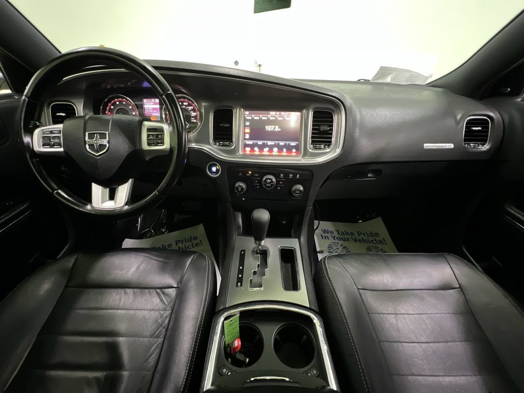 Used 2011 Dodge Charger Rallye RWD image 17