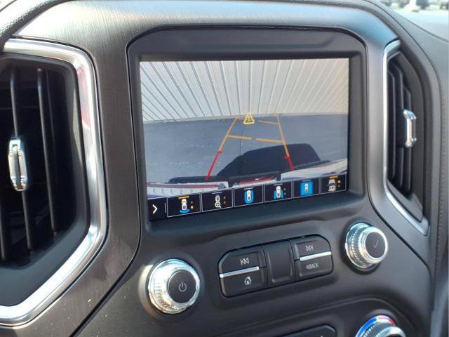 Used 2022 GMC Sierra 2500 AT4 w/ AT4 Premium Plus Package AWD/4WD image 11