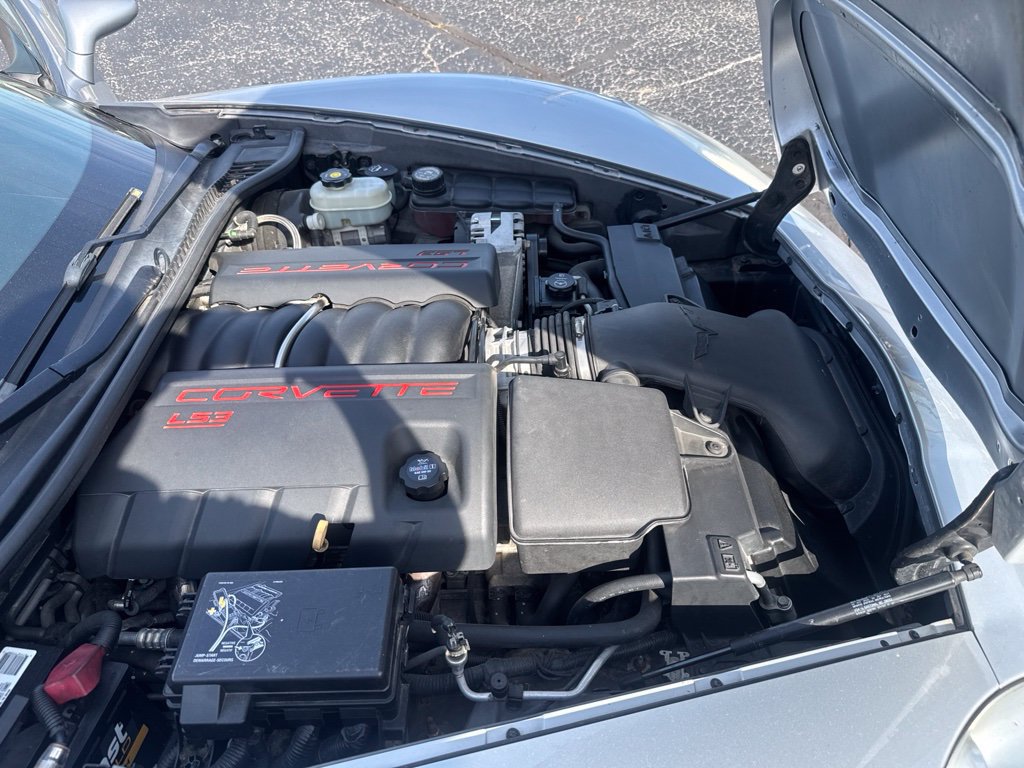 Used 2009 Chevrolet Corvette Coupe RWD image 9
