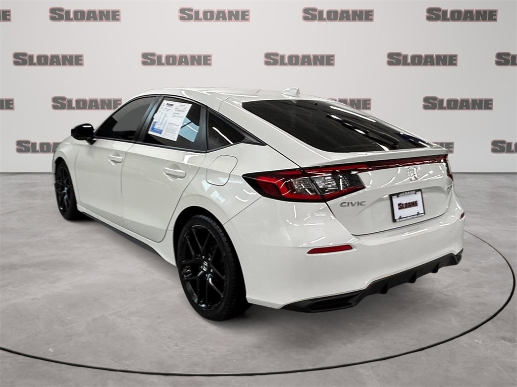 Used 2023 Honda Civic Sport image 3