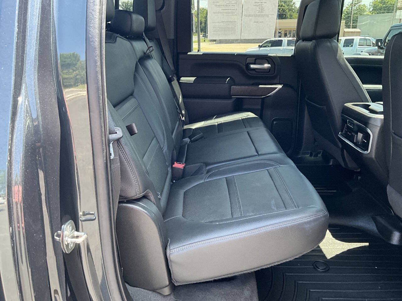 Used 2021 GMC Sierra 2500 Denali w/ Denali Ultimate Package AWD/4WD image 20