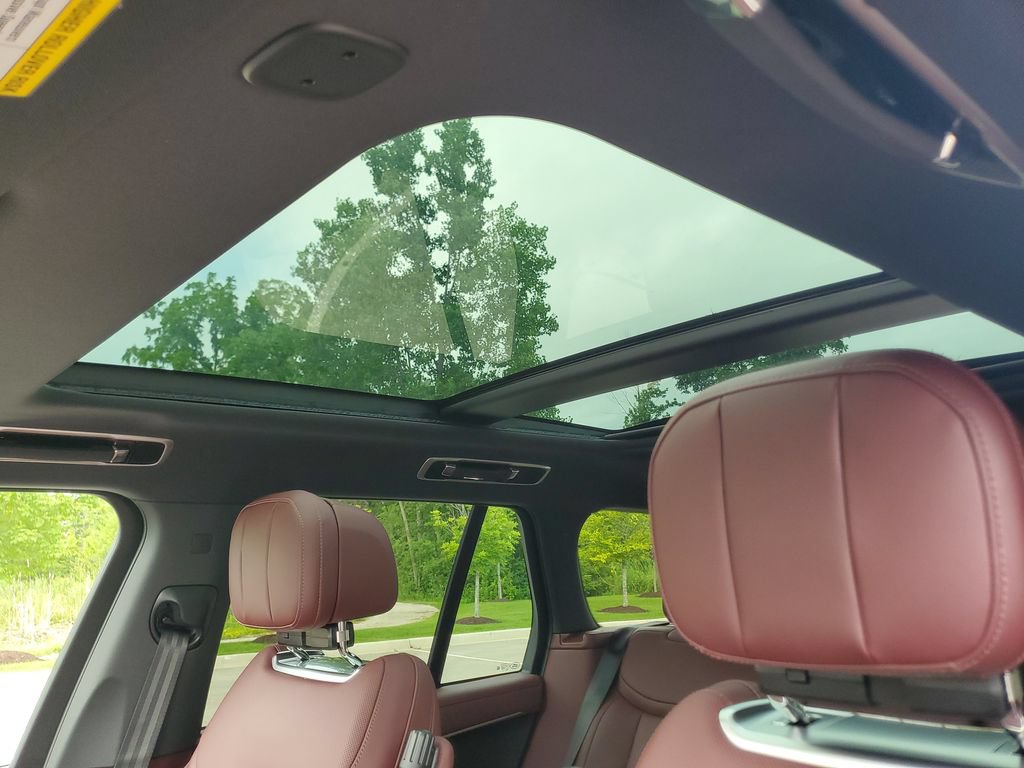 New 2026 Land Rover Range Rover SE AWD/4WD image 11