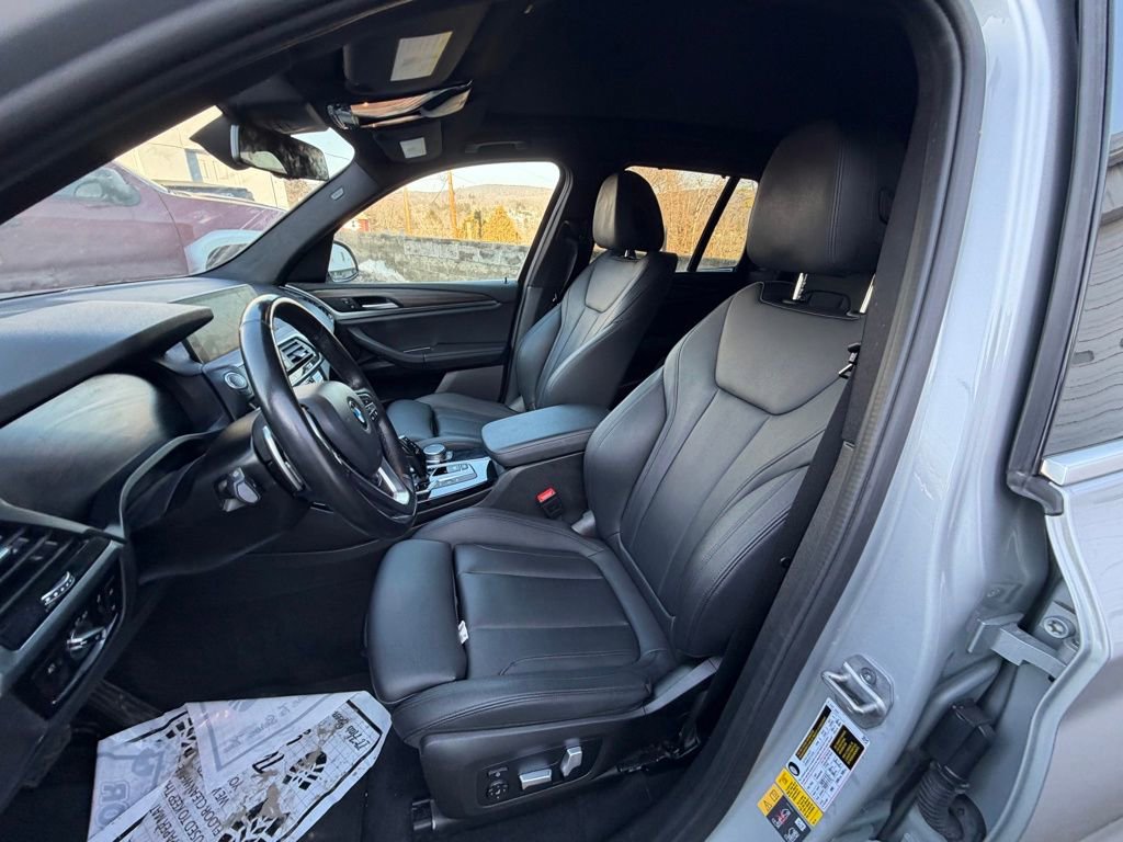 Used 2021 BMW X3 xDrive30e w/ Premium Package image 9