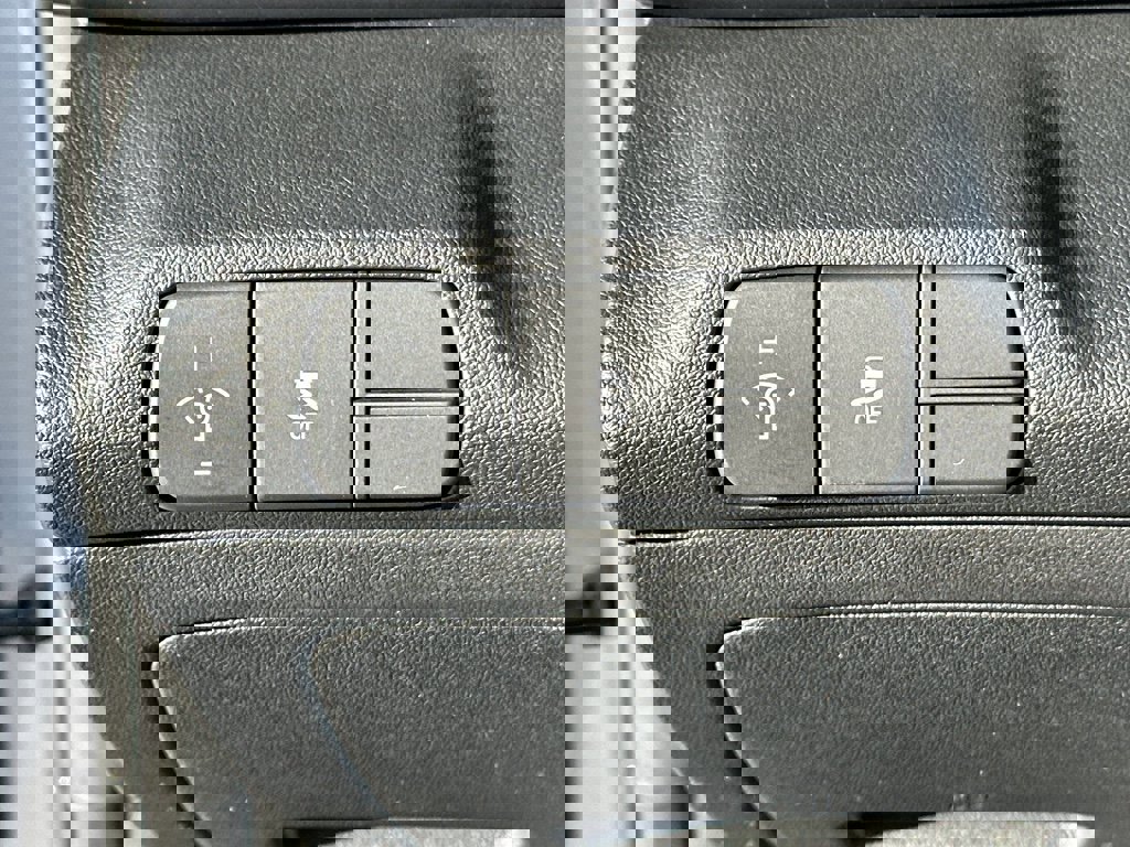 New 2026 Hyundai Elantra SEL Sport Premium image 25