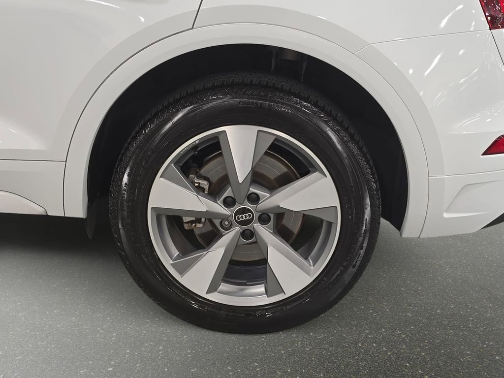 Used 2024 Audi Q5 2.0T Premium Plus image 31