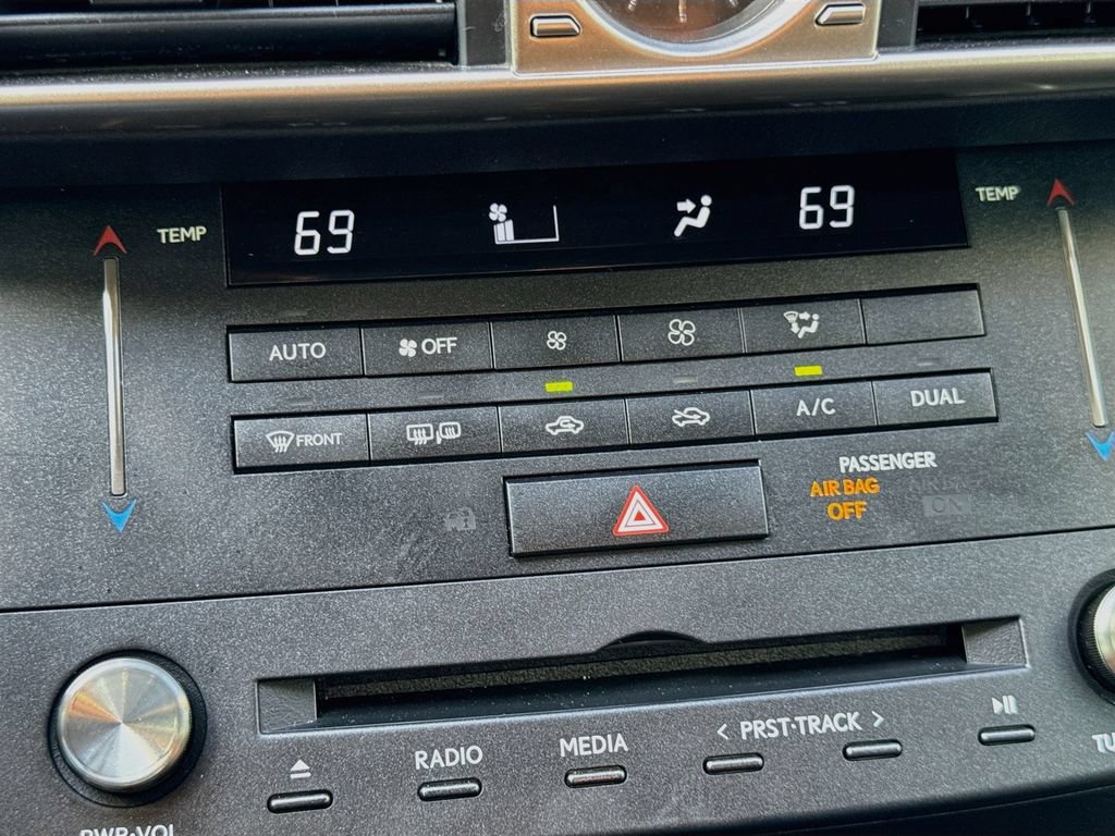 Used 2016 Lexus IS 200t w/ Navigation System Package RWD image 17