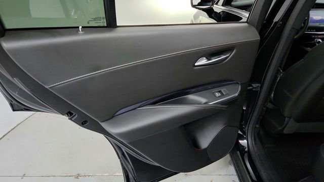 Certified 2023 Cadillac XT4 Luxury w/ Cold Weather Package image 22