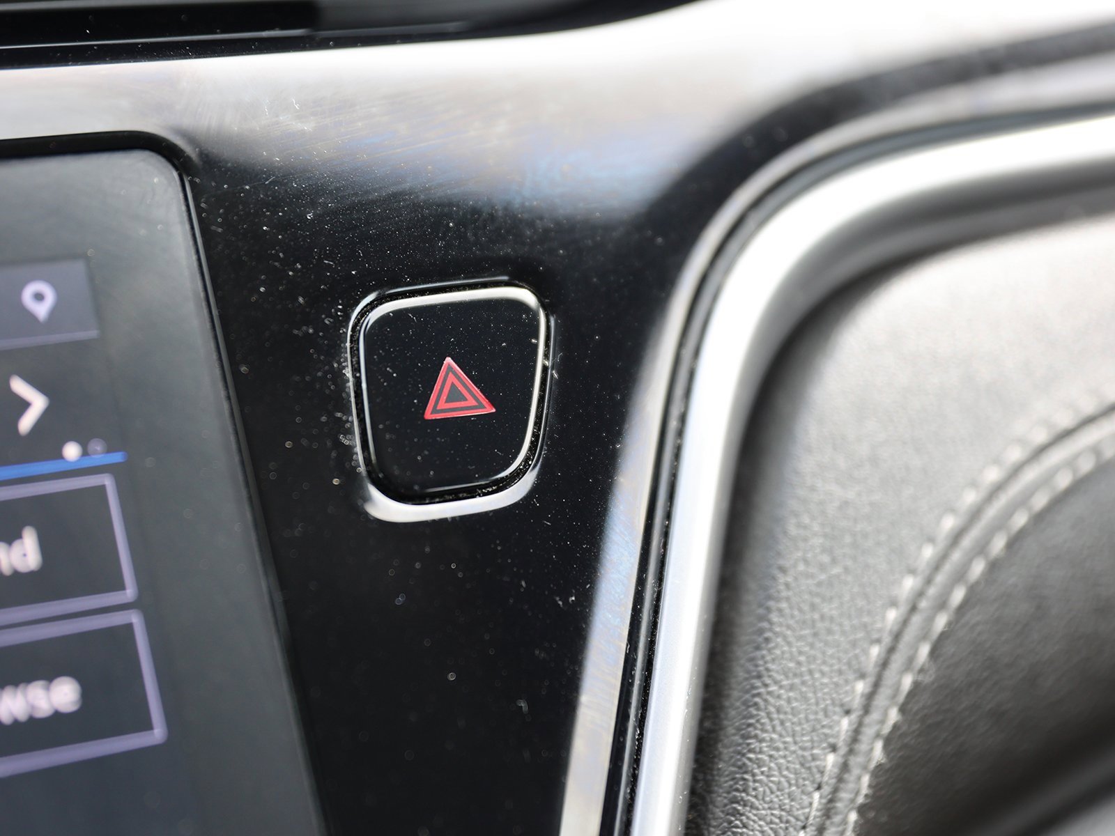 Certified 2022 Chevrolet Bolt EUV LT image 24