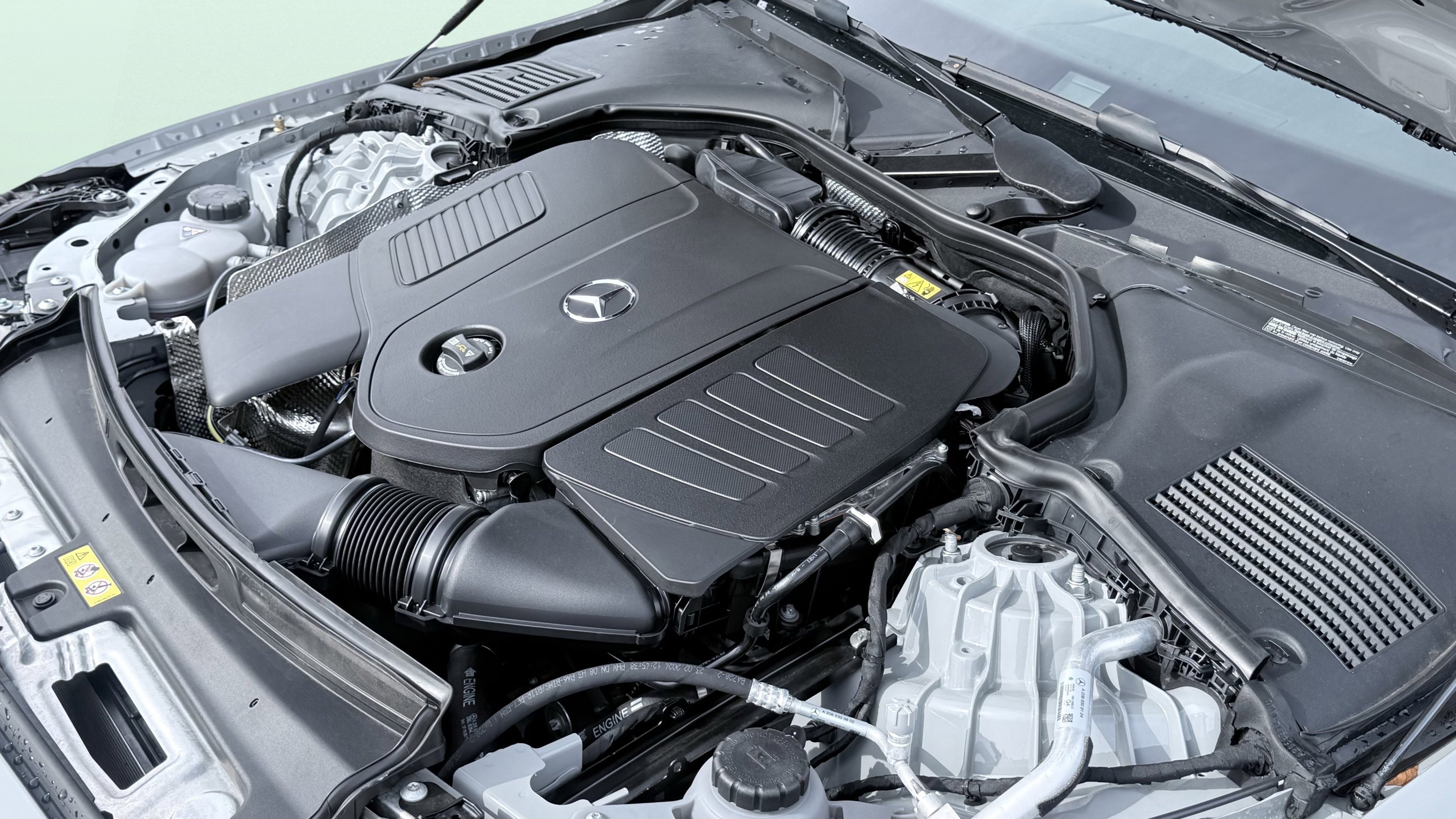 Used 2025 Mercedes-Benz C 300 Sedan image 20