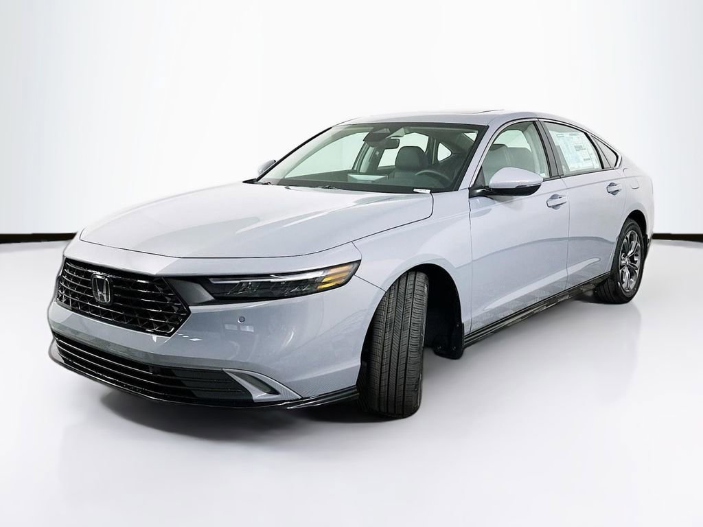 Certified 2025 Honda Accord EX-L image 2
