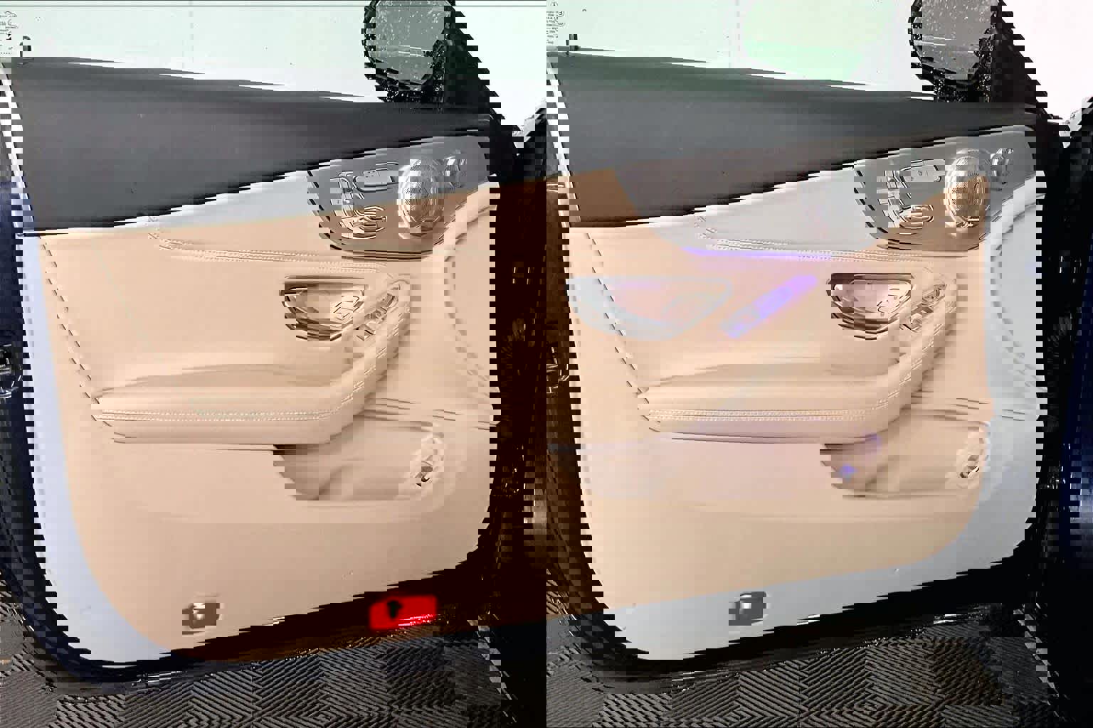 Used 2021 Mercedes-Benz C 300 4MATIC Coupe w/ AMG Line image 18