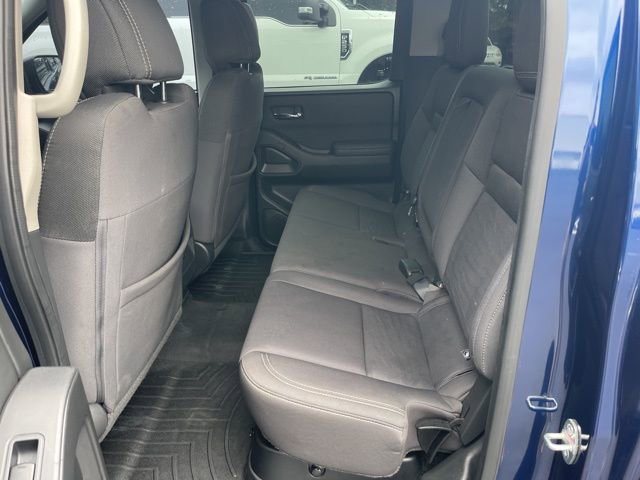 Used 2022 Nissan Frontier SV w/ Technology Package image 11