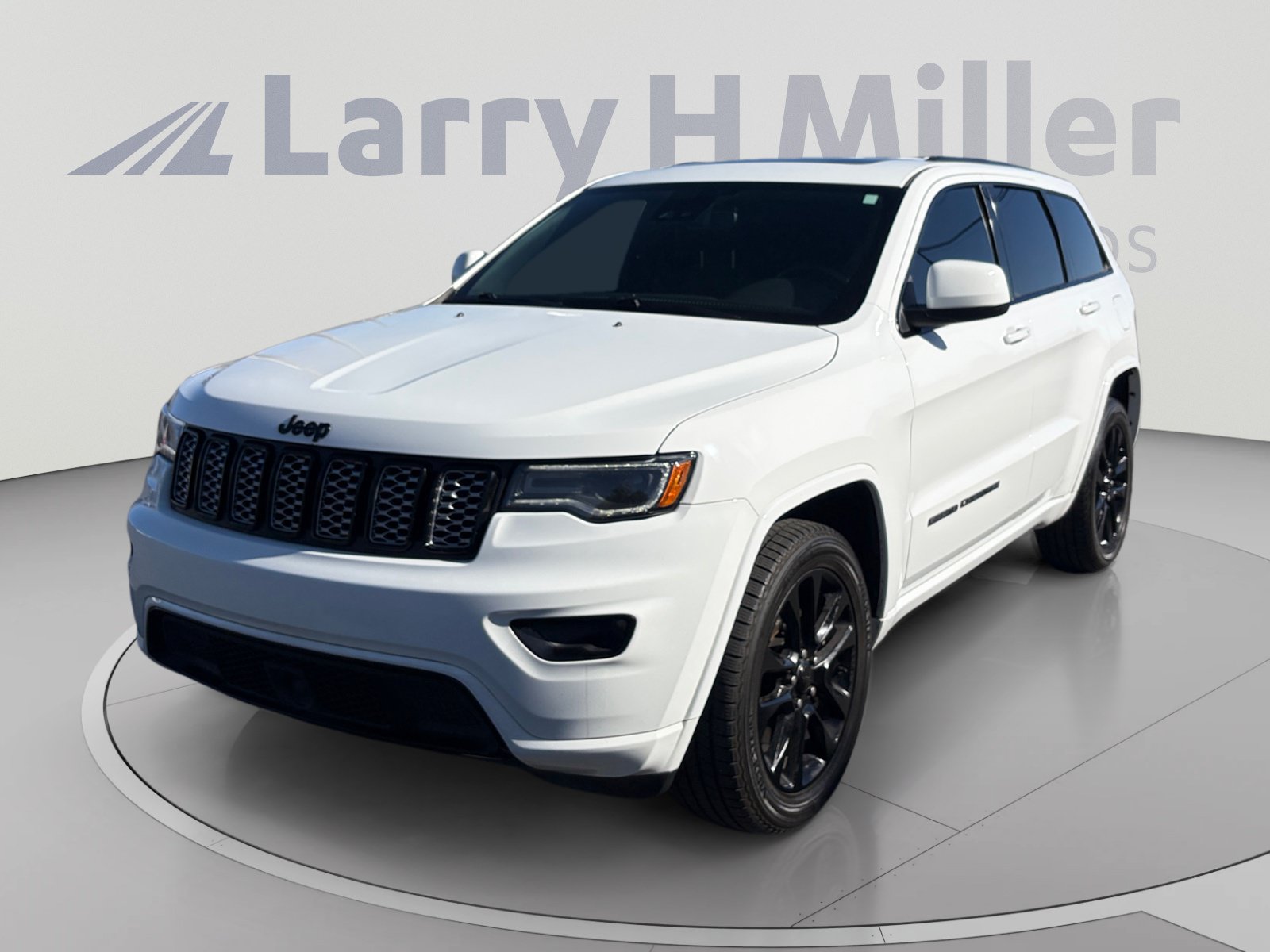 Used 2021 Jeep Grand Cherokee Laredo X AWD/4WD video 1