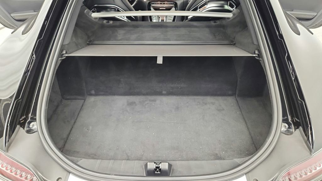 Used 2021 Mercedes-Benz AMG GT Coupe image 13