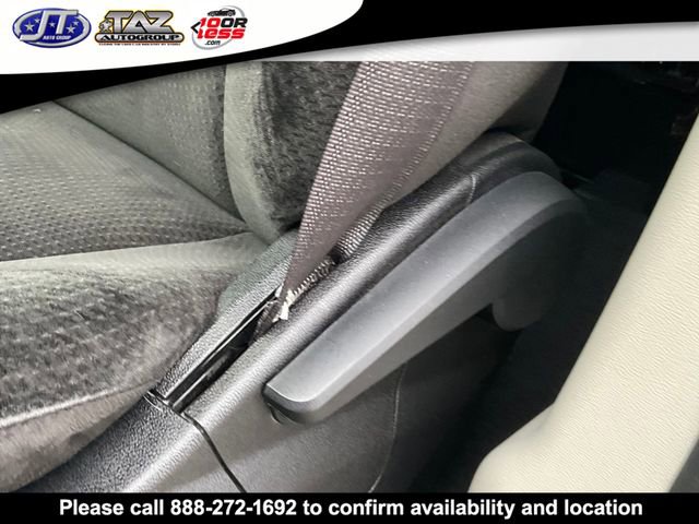 Used 2016 Dodge Grand Caravan SE w/ Quick Order Package 29E SE FWD image 11